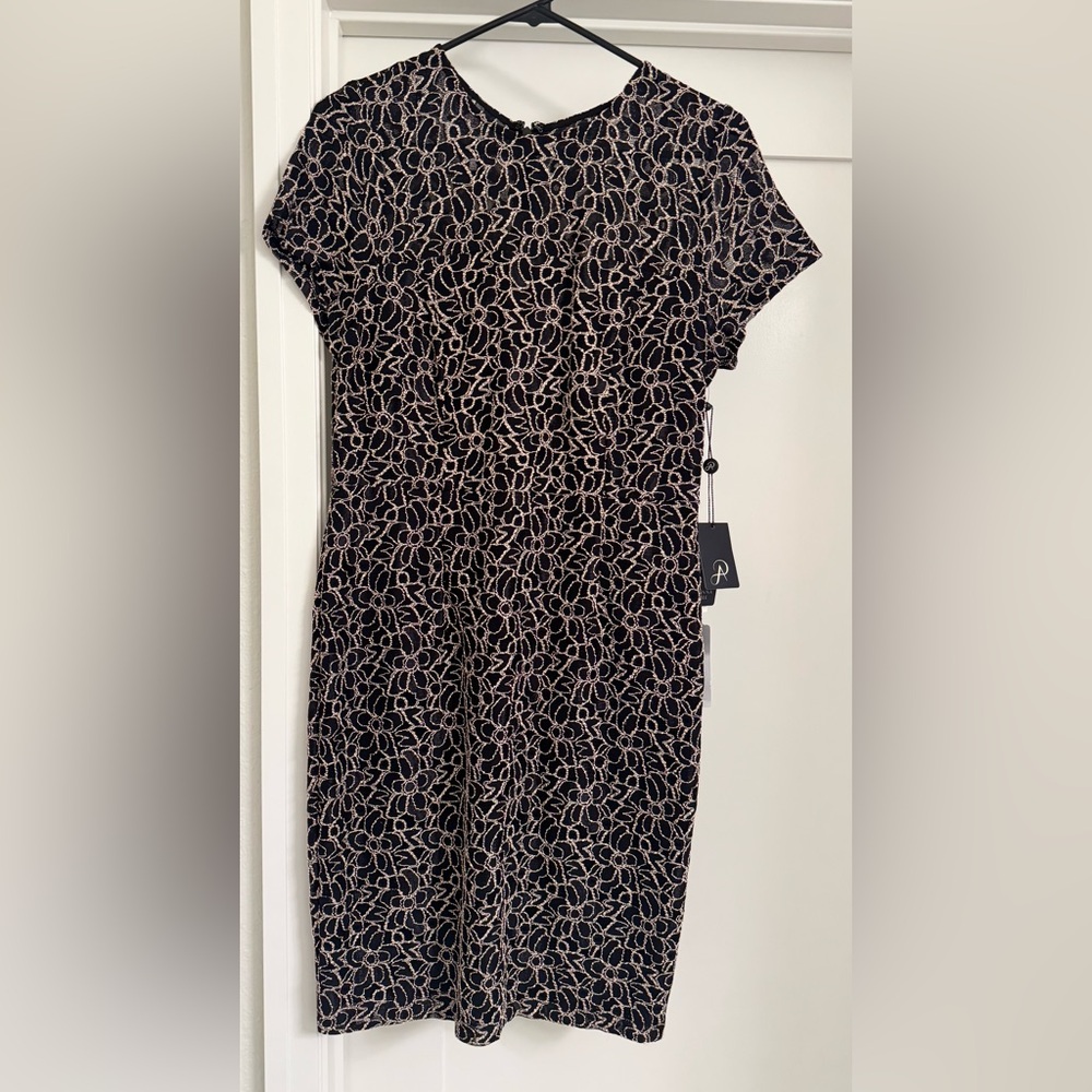 NWT Adrianna Papell Black and Gold Stretch Lace Sheath Holiday Dress